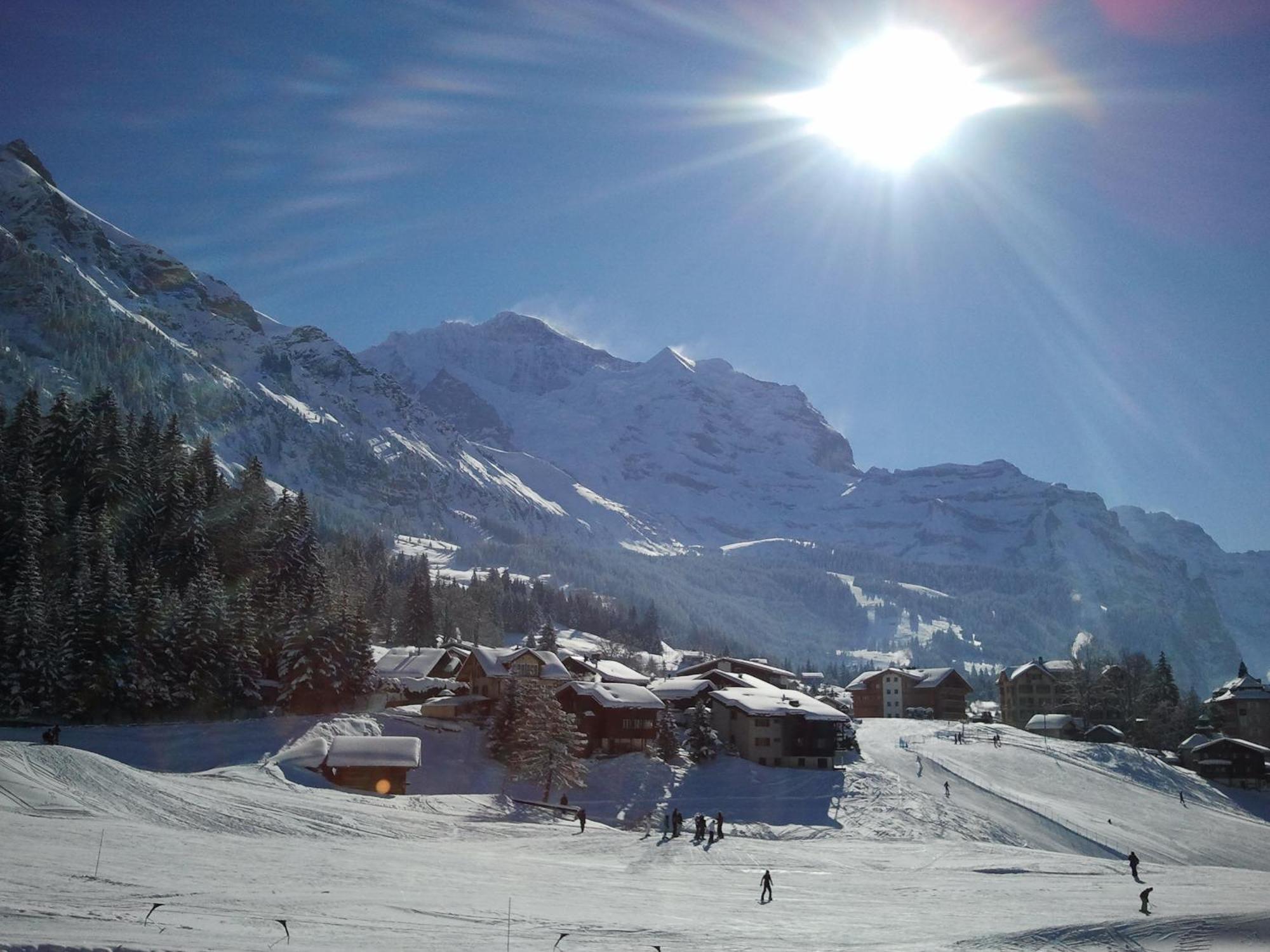 Hotel Berghaus Wengen Exterior foto